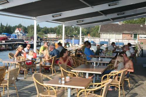 Budget Hotel De Plashoeve Vinkeveen Exterior photo
